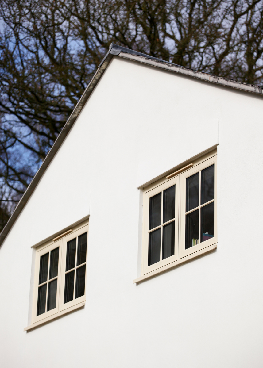 Flush Sash Window